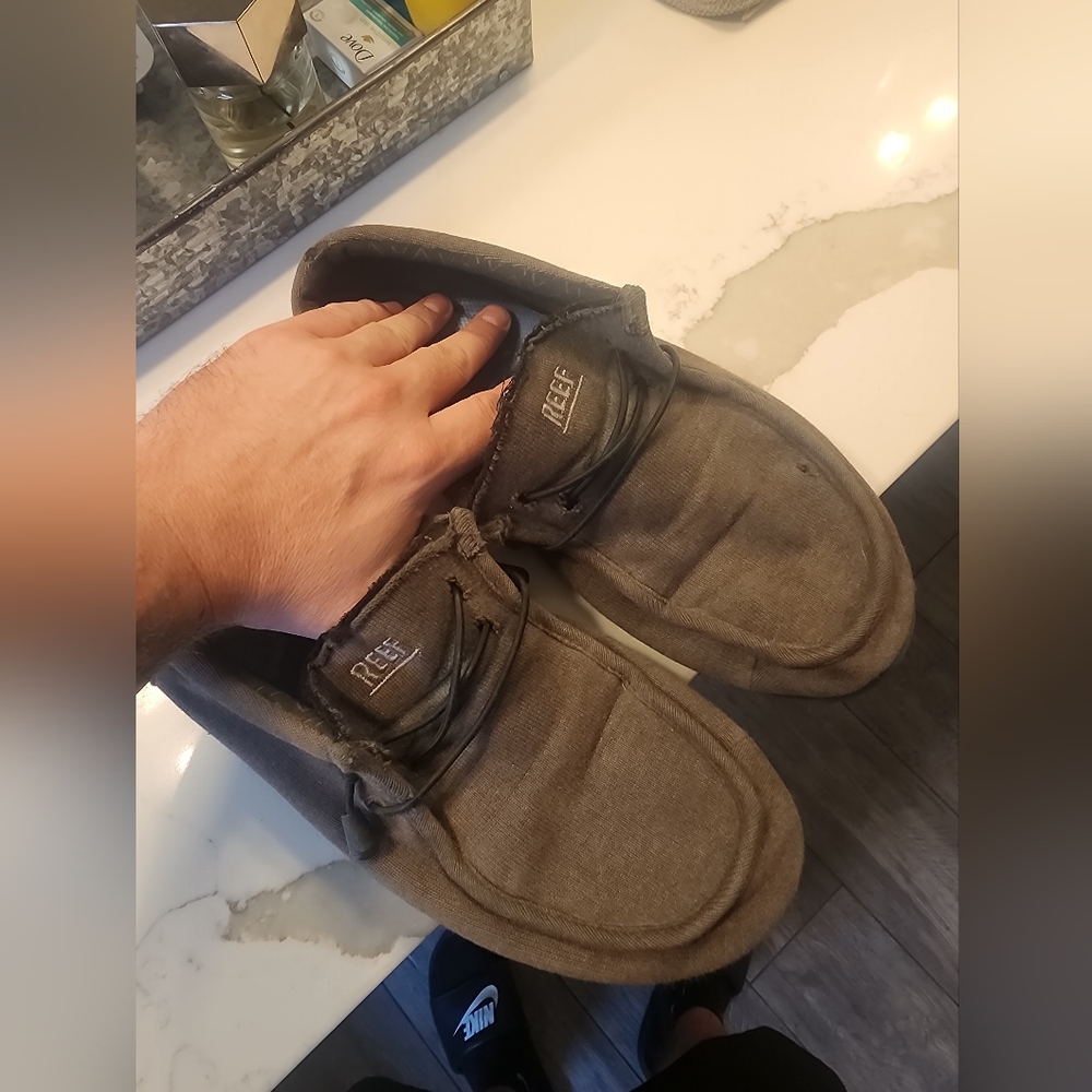 Mens REEF Dark Gray Slip Ons / Sandals Beach Size 11